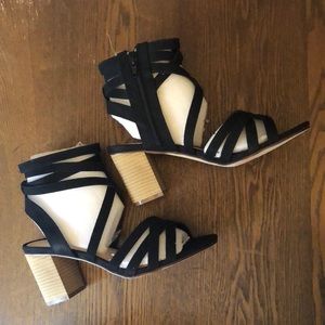 ▫️XOXO BLOCK HEEL SANDALS